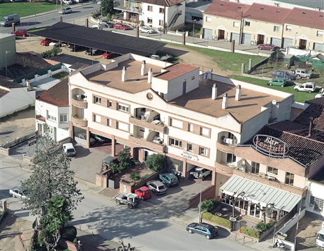 Edificio Canigó - Vista Aérea Angular
