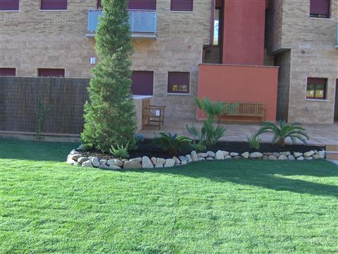 Residencial Santa Cristina - Jardinería y Detalles Exterior