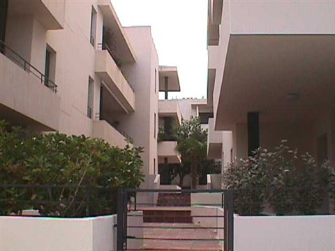 Mare de Déu del Port - Passatge Peatonal Interior
