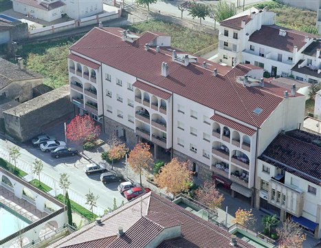 Edificio Puigpedrós - Vista Aérea Angular